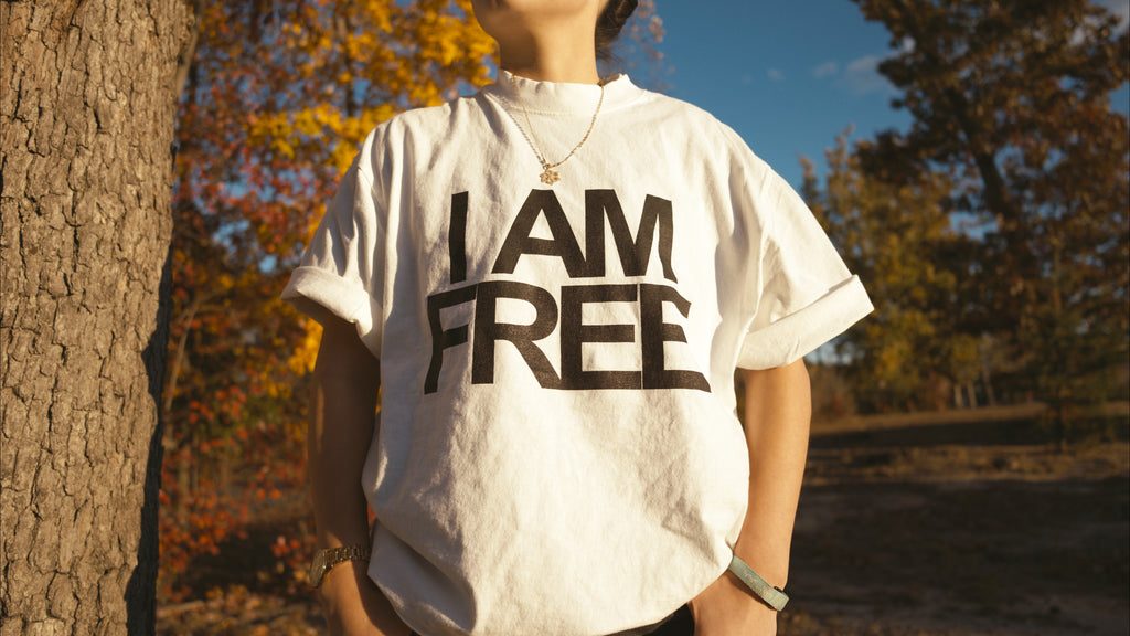 "I AM FREE" T-Shirt